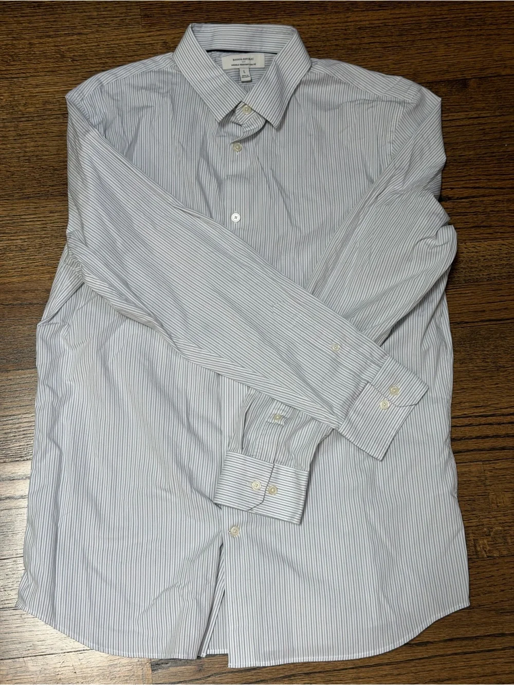 Banana Republic Wrinkle Resistant Slim Fit White Gray Stripe Dress Shirt Large